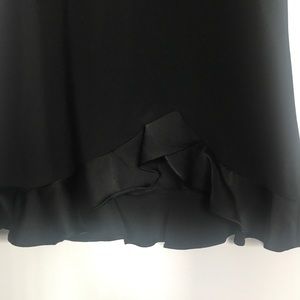 Donna Ricco t-length Black evening dress w/ruffle.